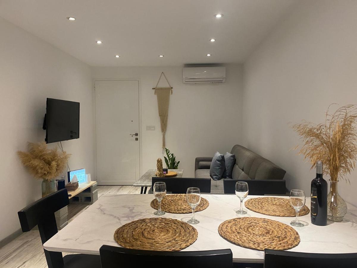 Apartamento Luxury Lavender Lárnaca Exterior foto