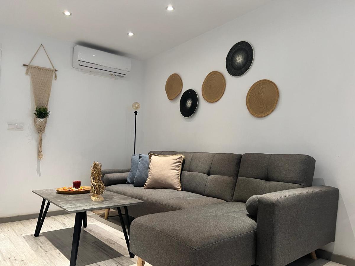 Apartamento Luxury Lavender Lárnaca Exterior foto